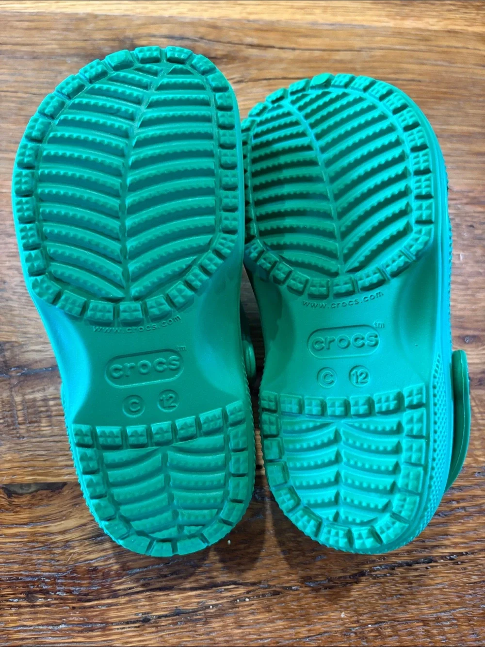 CROCS Kids Classic Clog in Emerald Green